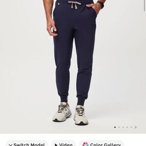 Figs Tansen Jogger Scrubs Size Medium, Navy, NWT